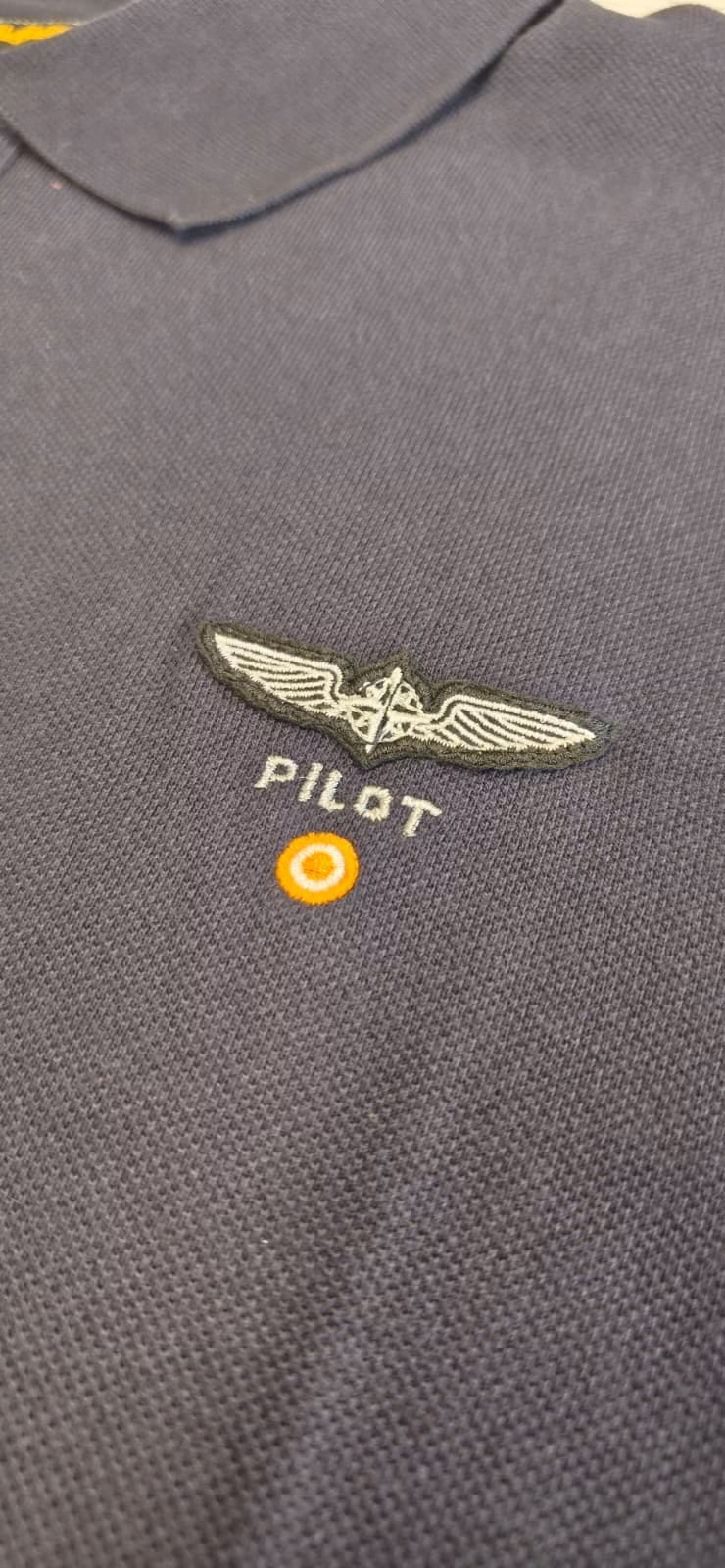 blu scuro logo cucito