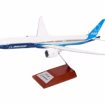 Modellino 777-9 scala 1/200