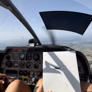 AviationShade: Protezione Solare definitiva per il tuo Aereo 14 AviationShade protezione solare robin dr400